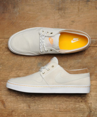 Nike Wardour Lo